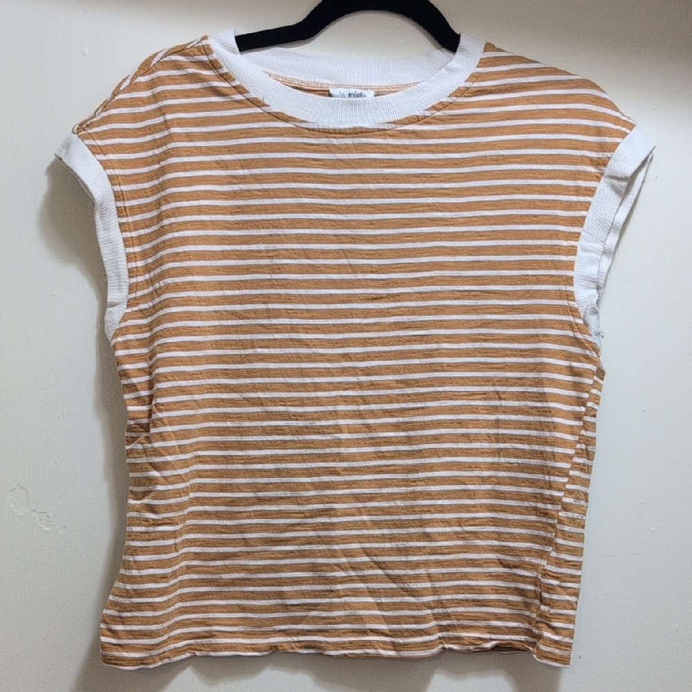 LA MIEL Tan and White Striped Short Sleeve Top